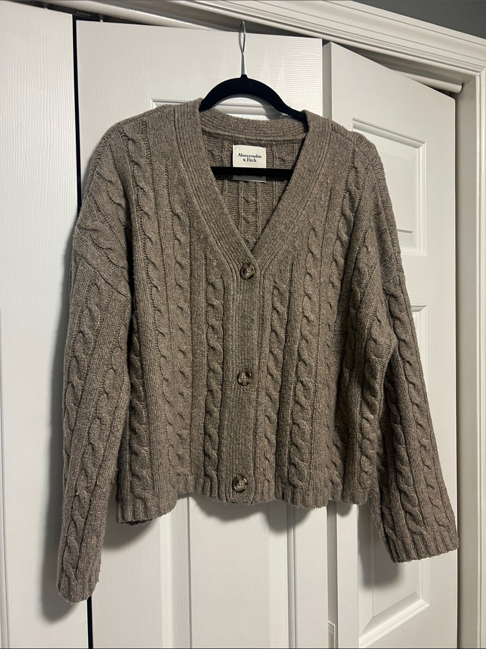 Abercrombie & Fitch Taupe Cable Knit V-Neck Button Cardigan